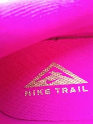 Used Nike Juniper Trail GORE-TEX bike — image 5 of 11