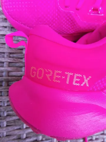 Used Nike Juniper Trail GORE-TEX bike — image 9 of 11