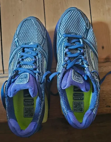 Brooks Ghost 6 bike usato — immagine 1 di 5