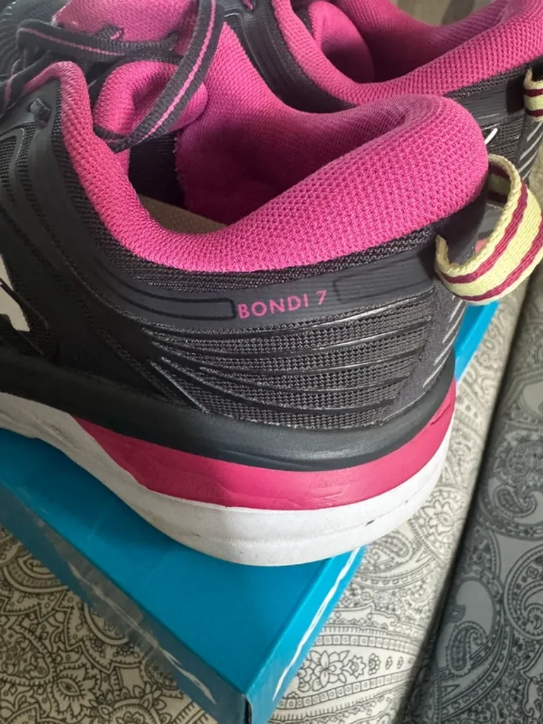 Brugt Hoka Bondi 7 bike — billede 2 af 5