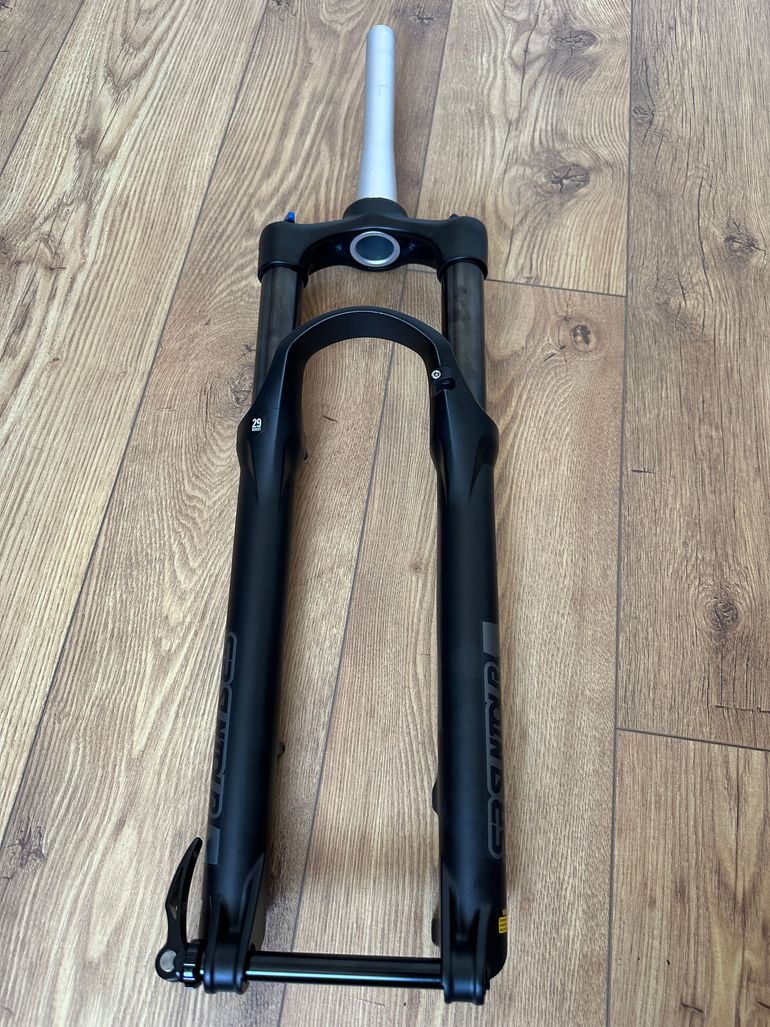 Brugt Sr Suntour XCR34 Fork 2025 bike — billede 11 af 11