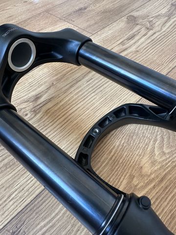 Brugt Sr Suntour XCR34 Fork 2025 bike — billede 9 af 11
