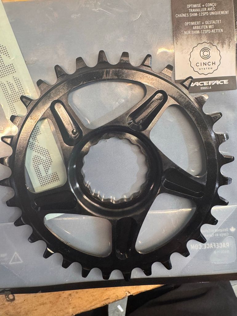 Brugt Race Face Corona 2026 bike — billede 2 af 3