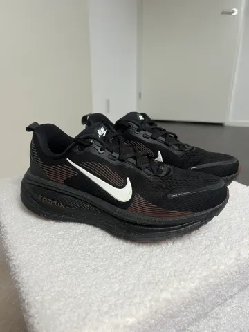 Gebrauchtes Nike Vomero 18 bike — Bild 1 von 7