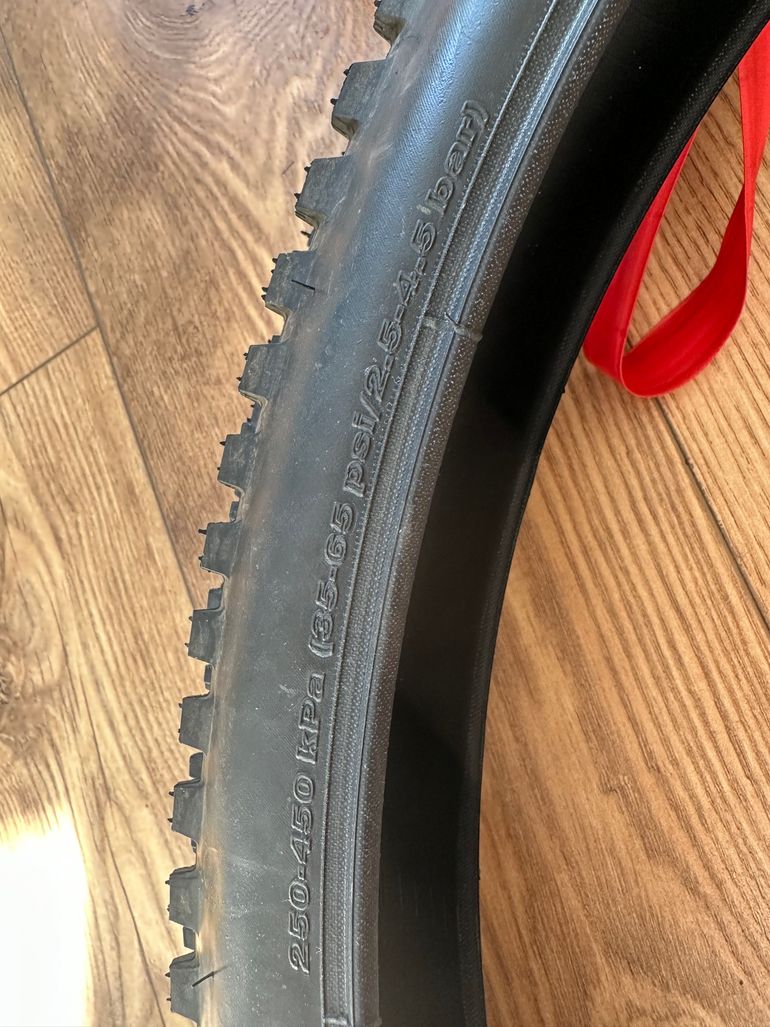 Brugt Maxxis Rekon Tire Set 2025 bike — billede 7 af 7