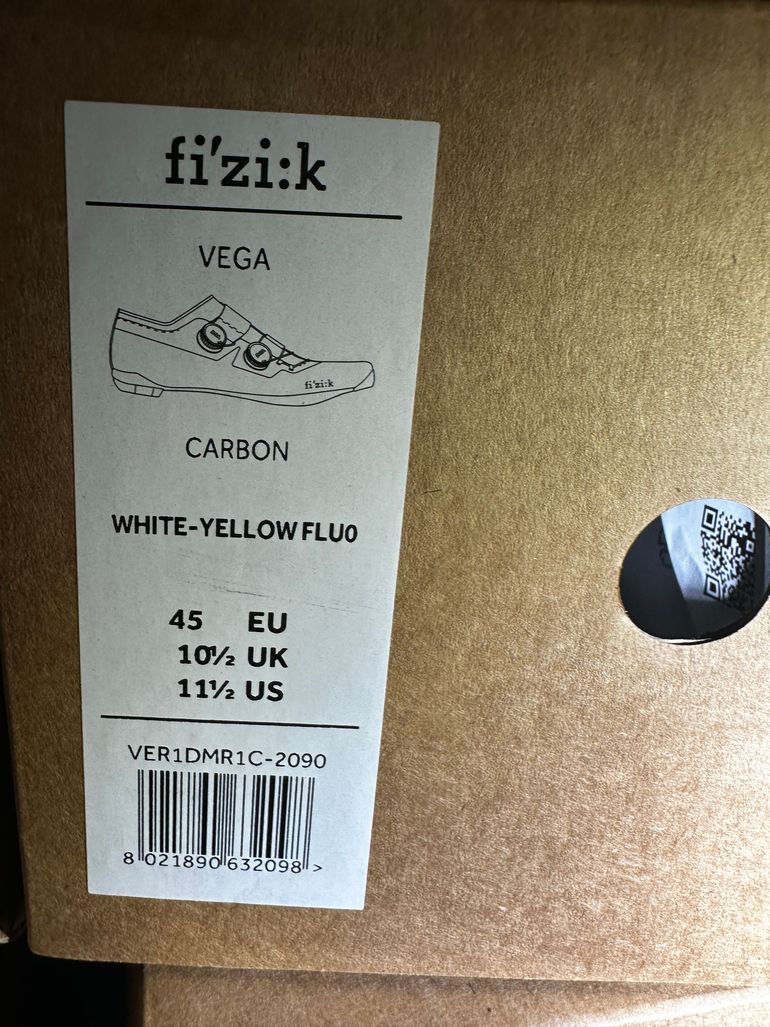 Used Fizik Vega Carbon bike — image 3 of 4