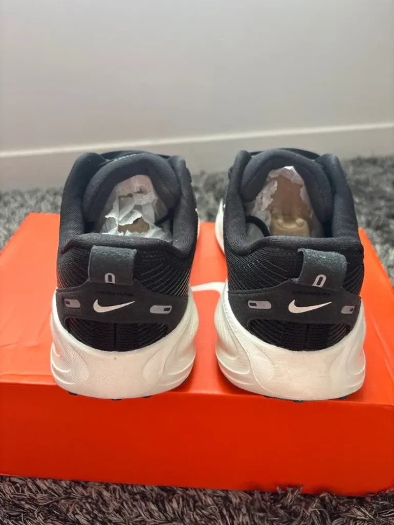 Gebrauchtes Nike Vomero 18 bike — Bild 4 von 9
