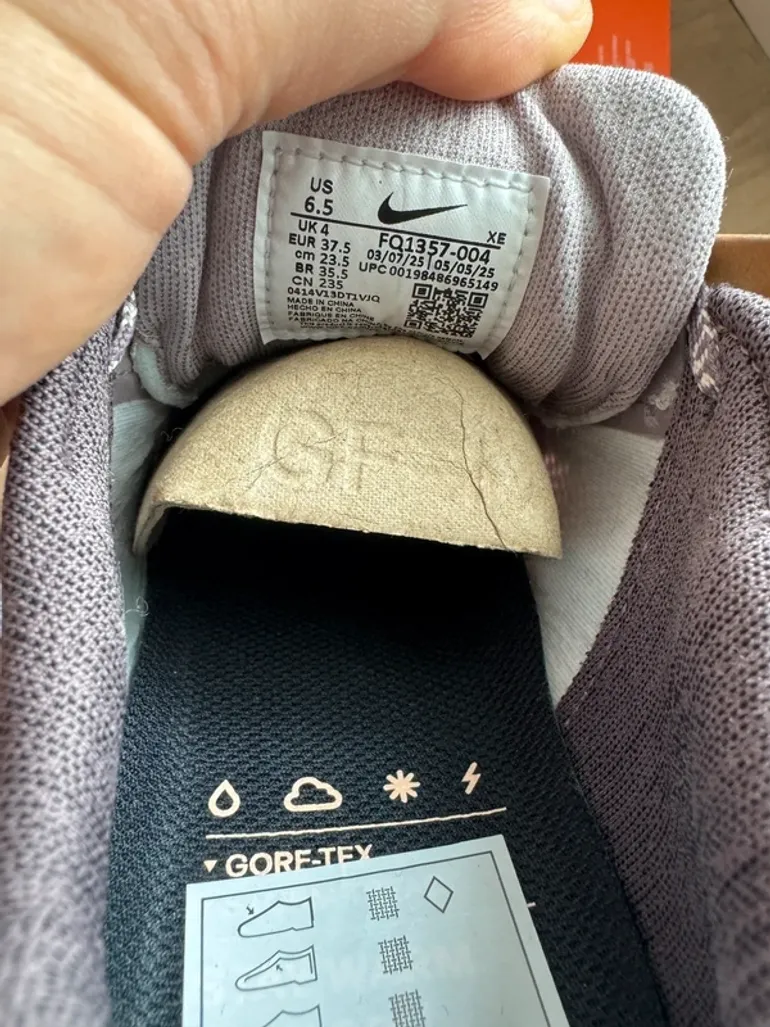 Použité Pegasus Nike Air Zoom 41 Goretex bike — obrázek 5 z 7