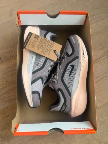 Použité Pegasus Nike Air Zoom 41 Goretex bike — obrázek 6 z 7