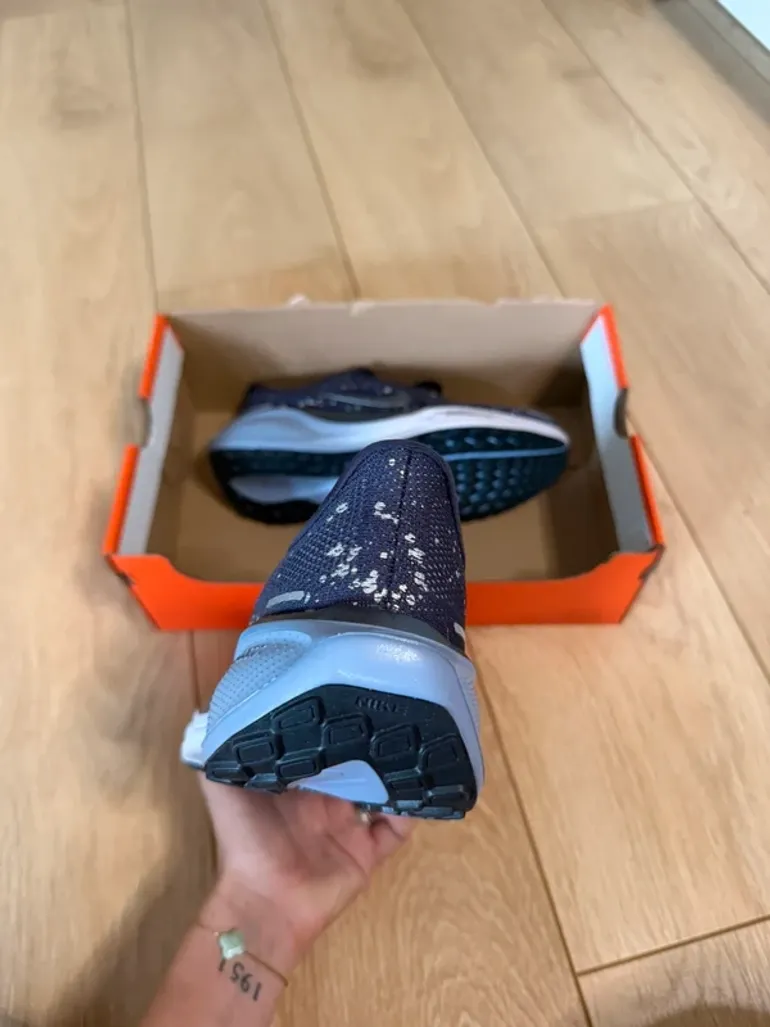 Used Pegasus Nike Air Zoom 41 SE bike — image 4 of 8