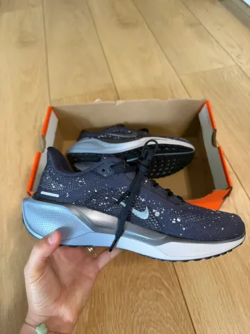 Used Pegasus Nike Air Zoom 41 SE bike — image 5 of 8