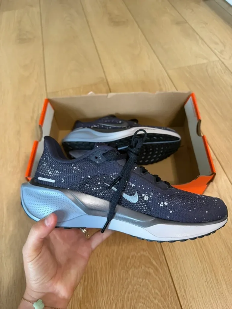 Used Pegasus Nike Air Zoom 41 SE bike — image 5 of 8
