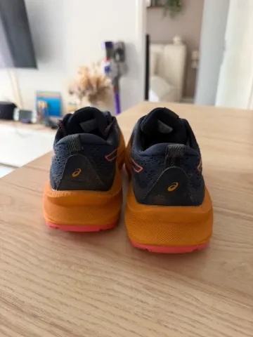 Used Asics Trail FF Blast+ bike — image 6 of 6