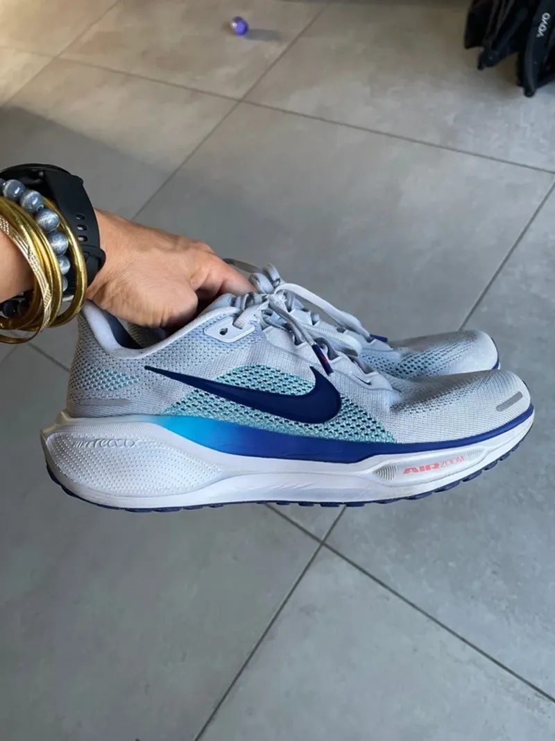 Used Pegasus 41 Running Shoes