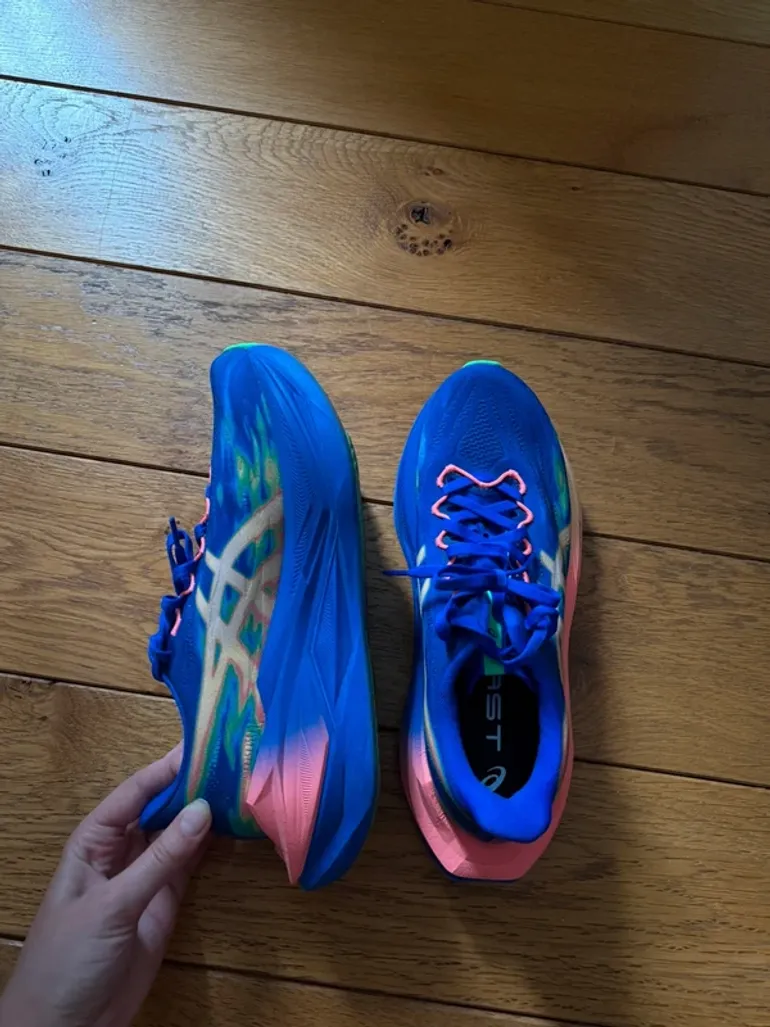 Used Asics Superblast 3 bike — image 2 of 3