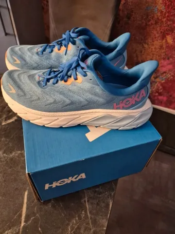 Gebrauchtes Ideal Hoka Laufschuhe bike — Bild 1 von 4