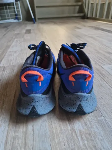 Used Nike Trail Running Shoes bike — image 5 of 5