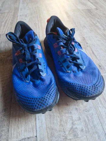 Used Nike Trail Running Shoes bike — image 3 of 5