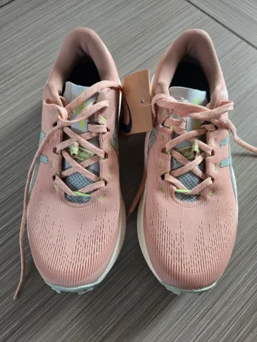 Used Asics Fuji Lite 6 bike — image 2 of 8