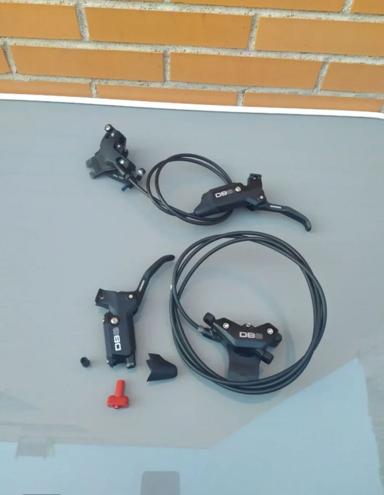 Sram DB8 bike usato — immagine 4 di 9