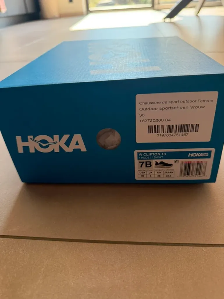Used Hoka Clifton 10 bike — image 2 of 4