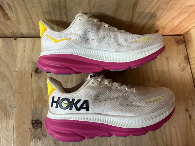 Tweedehands Hoka Clifton 9 bike — afbeelding 6 van 9