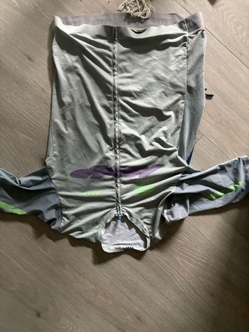 Used MAAP Jersey 2025 bike — image 2 of 2