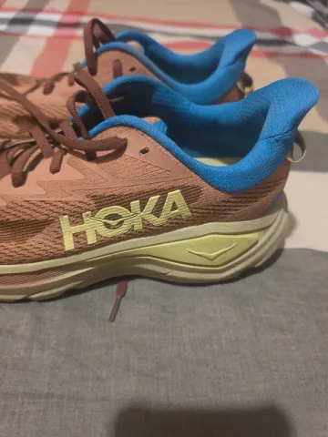Tweedehands Hoka Challenger 8 bike — afbeelding 2 van 6