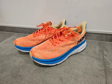 Used Hoka Clifton 9 bike — image 1 of 5
