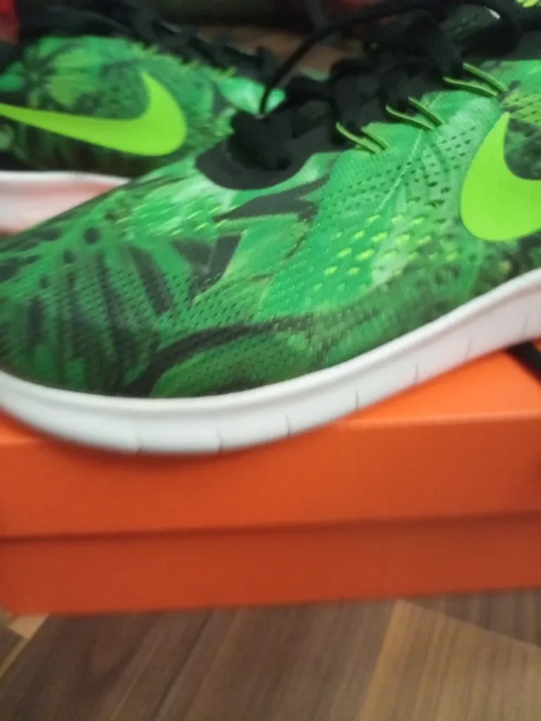 Tweedehands Nike Free RN bike — afbeelding 8 van 10