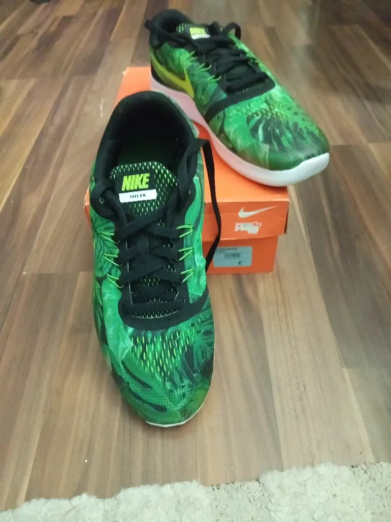 Tweedehands Nike Free RN bike — afbeelding 5 van 10