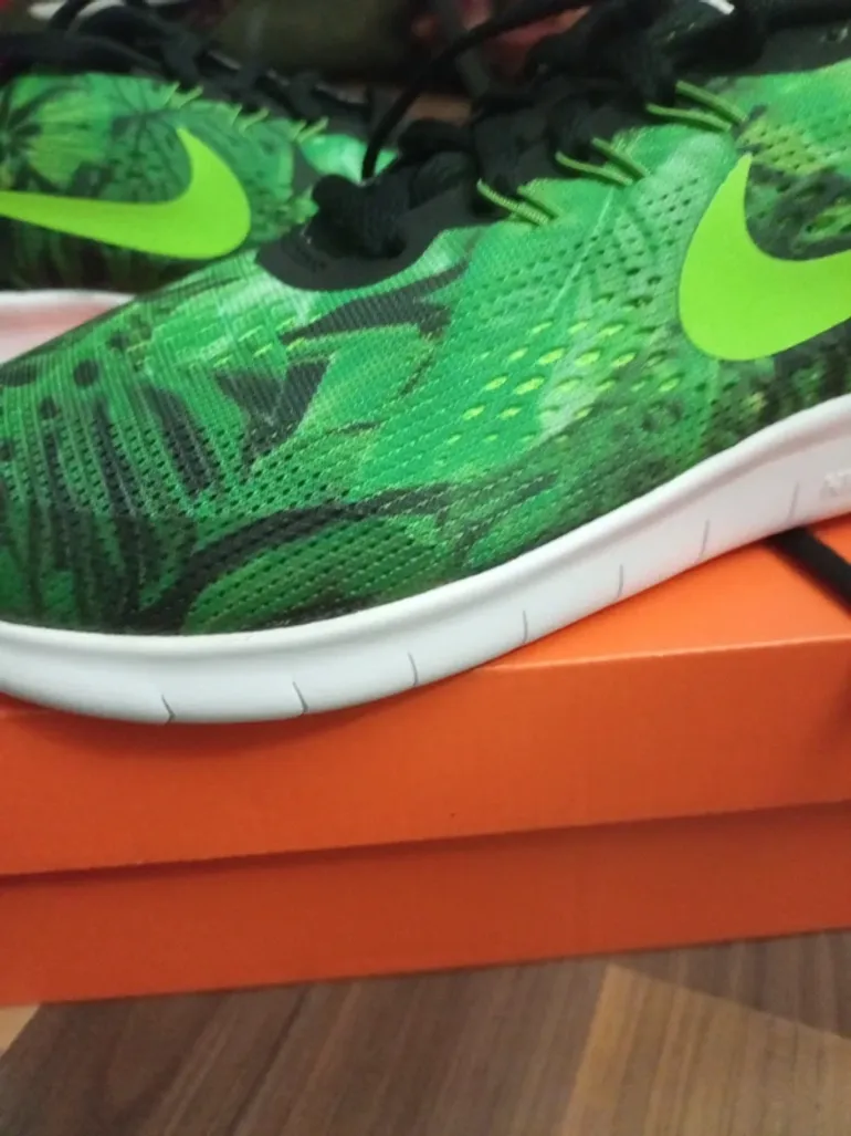 Tweedehands Nike Free RN bike — afbeelding 9 van 10