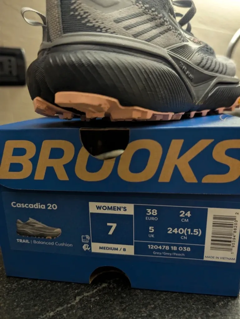 Tweedehands Brooks Cascadia 20 bike — afbeelding 3 van 7
