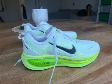 Použité Nike Vomero 18 bike — obrázek 1 z 6