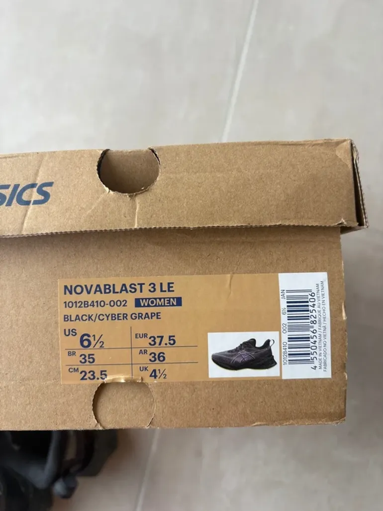 Asics Novablast 3 LE bike d'occasion — image 6 sur 7