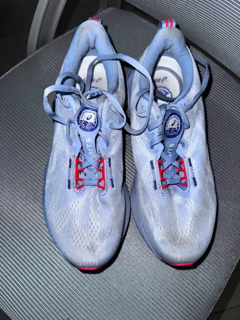 Used Asics Laufschuhe Running Shoes