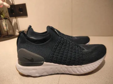 Použité White React Phantom Run Flyknit 2 2021 bike — obrázek 4 z 9
