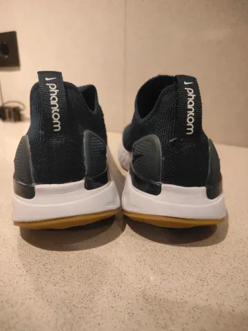 Použité White React Phantom Run Flyknit 2 2021 bike — obrázek 5 z 9