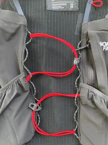 Used The North Face Summit Run 5L bike — image 4 of 6