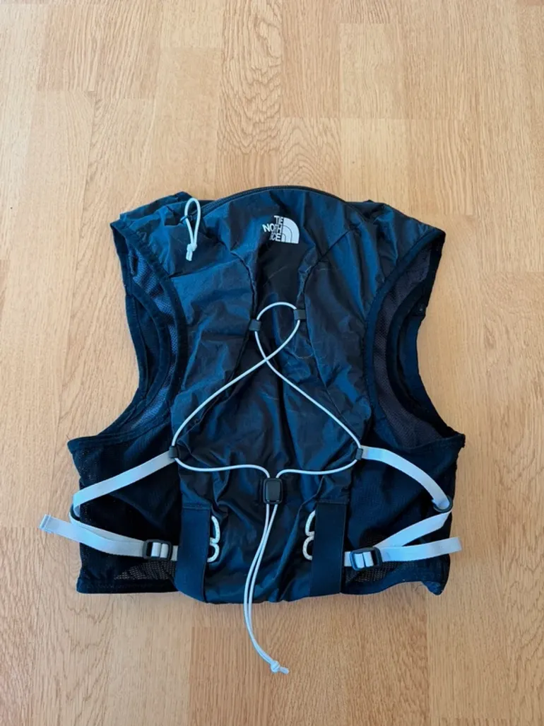 Used The North Face Gilet de course bike — image 3 of 9