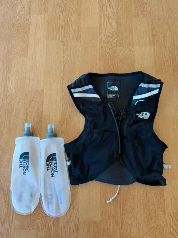 Used The North Face Gilet de course bike — image 1 of 9