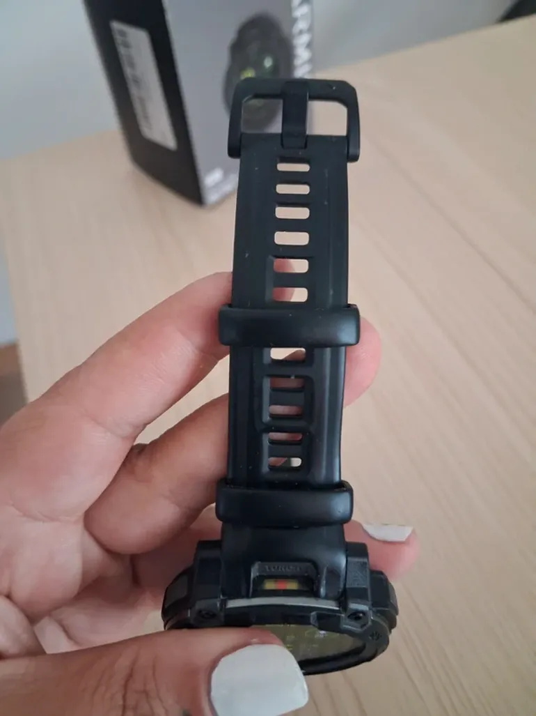 Used Garmin Instinct 3 AMOLED 2025 bike — image 4 of 8