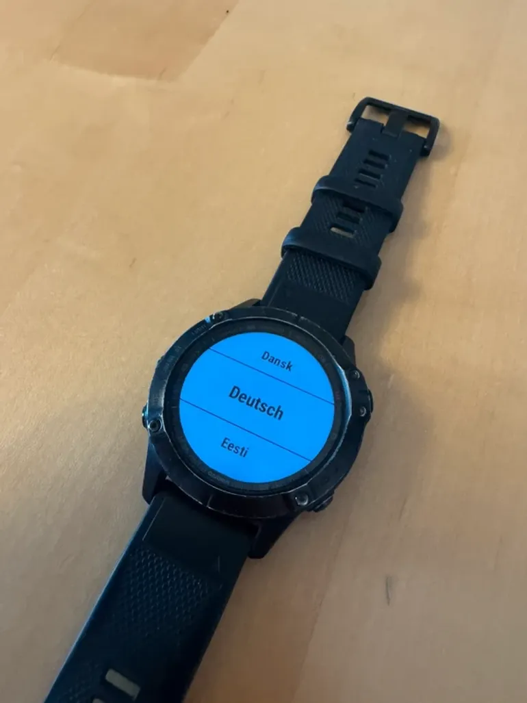Used Garmin Fenix 6 Pro bike — image 2 of 5