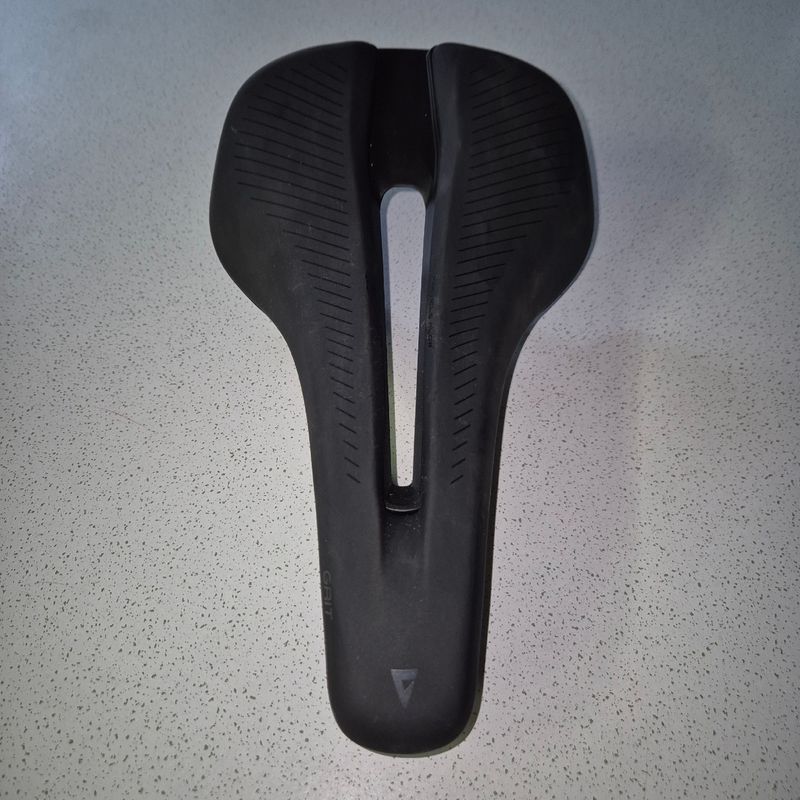 Brugt Giant Grit Saddle 2025 Saddles & Seatposts