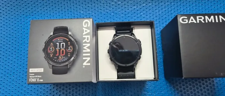 Used Garmin Fénix 8 Amoled Sapphire 47mm bike — image 5 of 11