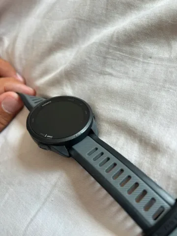 Used Garmin Forerunner 165 2025 bike — image 3 of 4