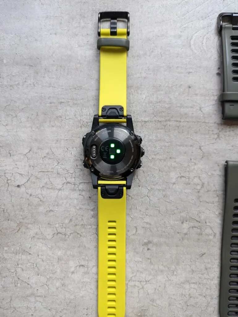 Used Garmin Fenix 5S bike — image 4 of 4