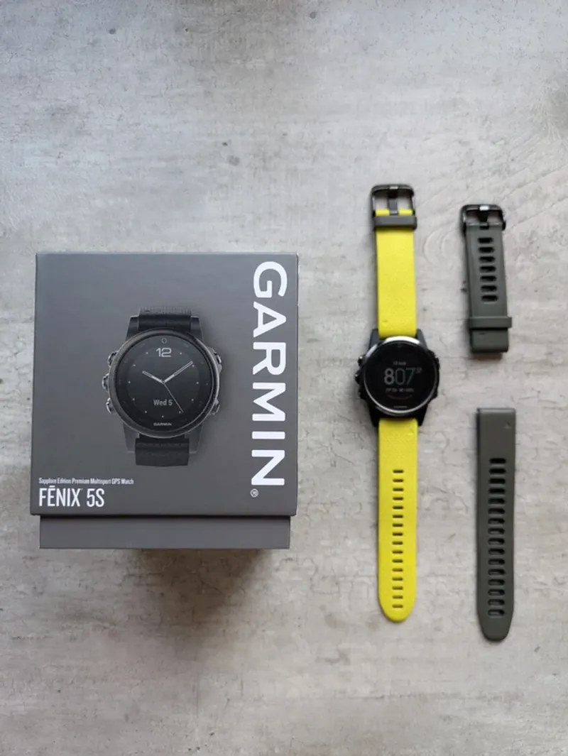 Used Garmin Fenix 5S Electronics