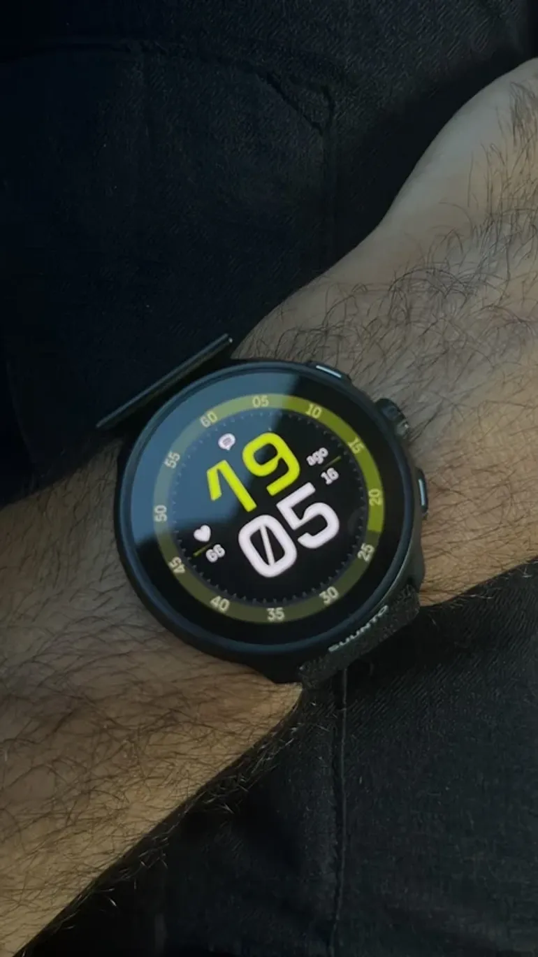 Suunto Run All Black bike d'occasion — image 3 sur 4