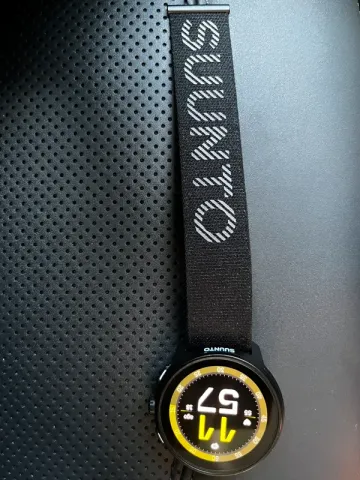 Suunto Run All Black bike d'occasion — image 1 sur 4